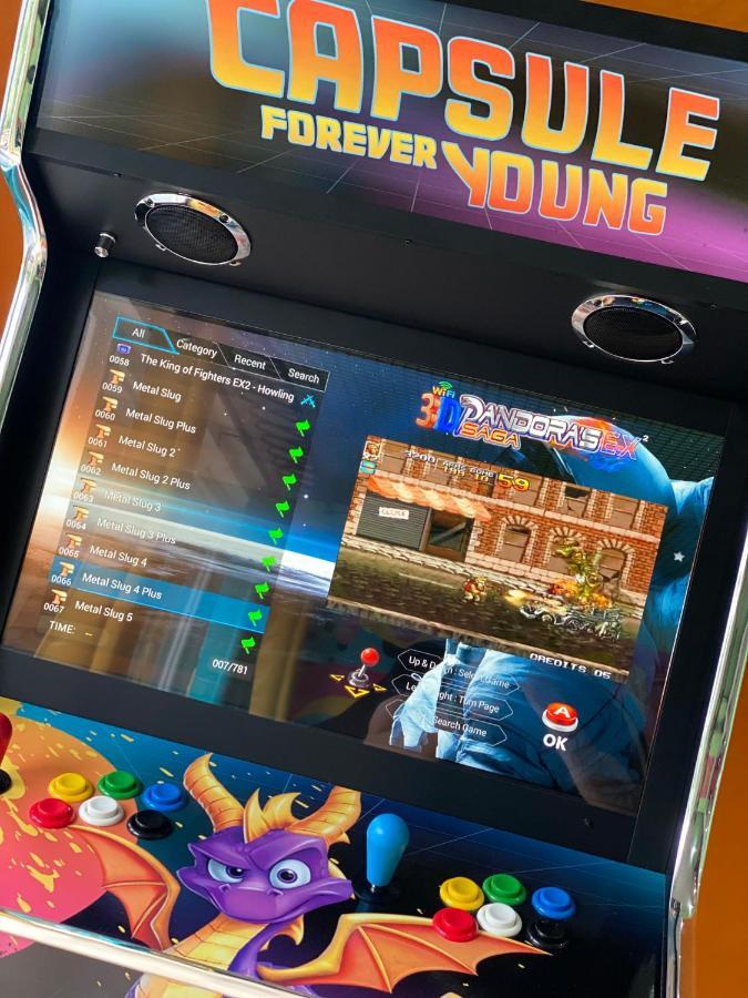 Hastiere-par-dela Capsule Forever Young - Jacuzzi - Sauna - Billard - Arcade De Jeux - Netflix & Home Cinema - Ping Pong מראה חיצוני תמונה
