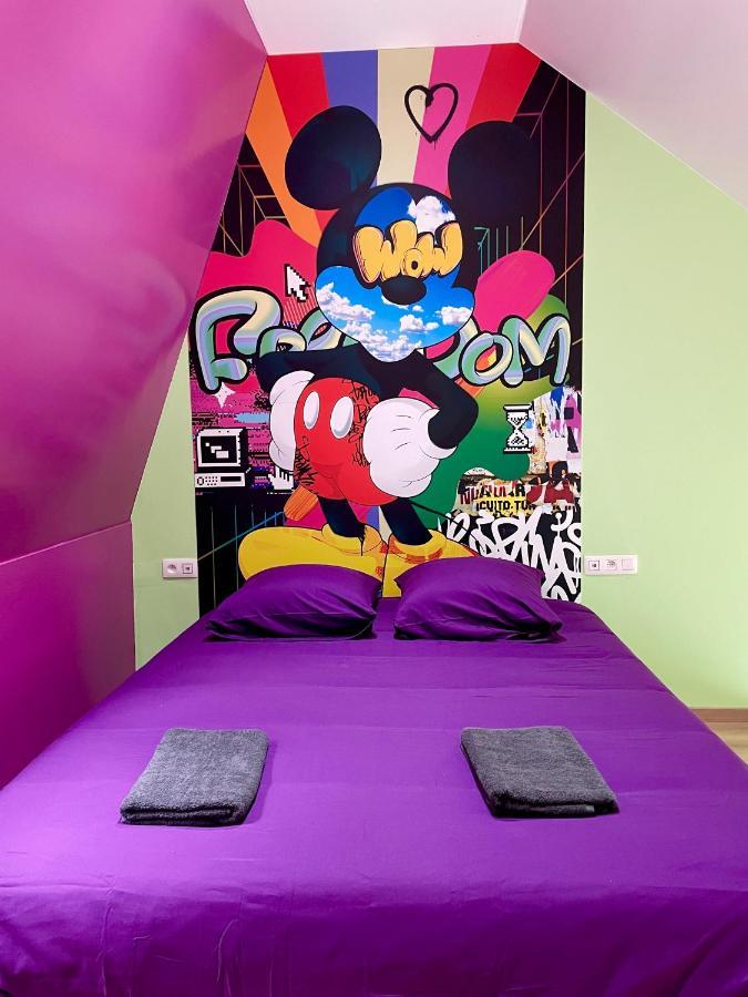 Hastiere-par-dela Capsule Forever Young - Jacuzzi - Sauna - Billard - Arcade De Jeux - Netflix & Home Cinema - Ping Pong מראה חיצוני תמונה